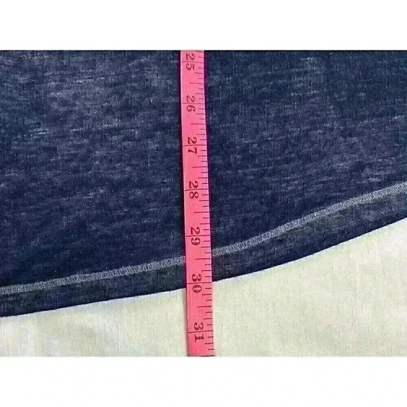 Torrid Womens Size 1 (14/16) Navy Classic Fit Beers and Cheers Football T-Shirt - Picture 4 of 11